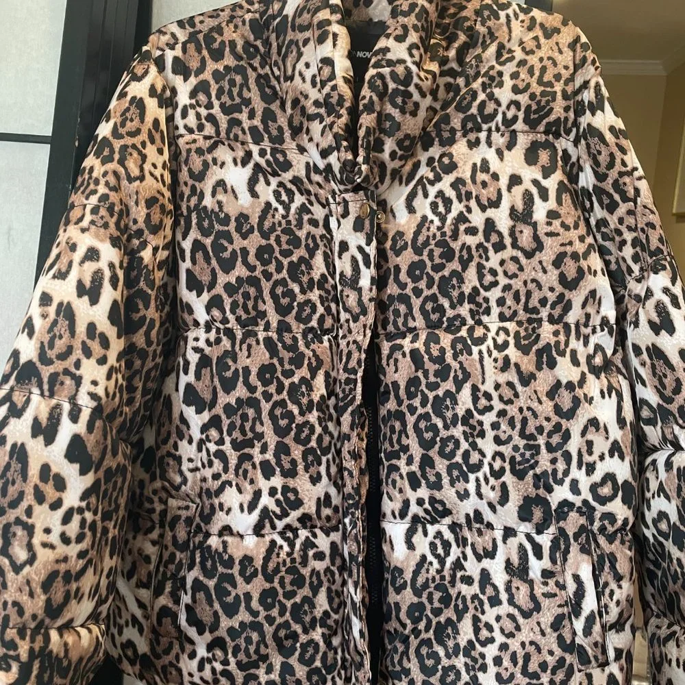 Leopard Print Puffer Jacket - Picture 5 of 5